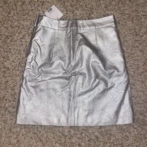 NWT TopShop Silver Metallic Mini Skirt